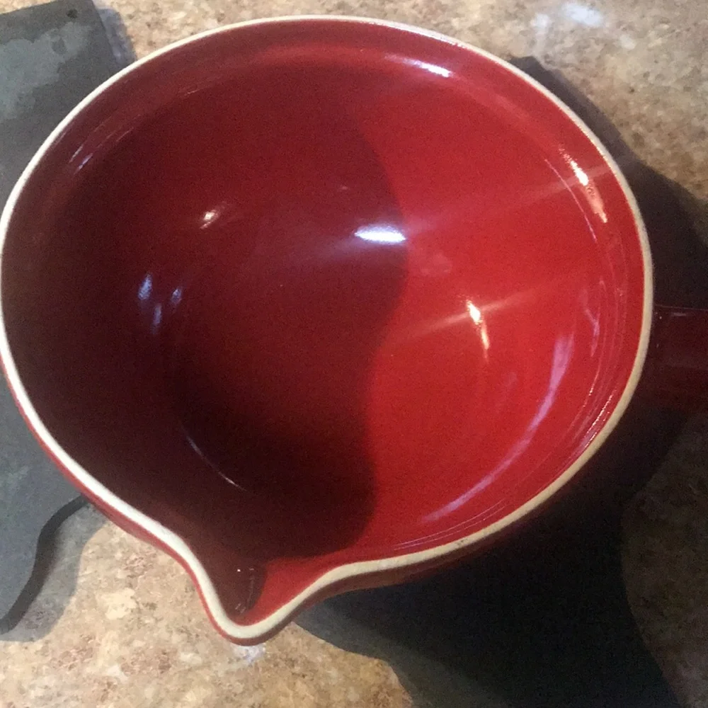 Emile Henry Fondue Pot with Pouring Rim